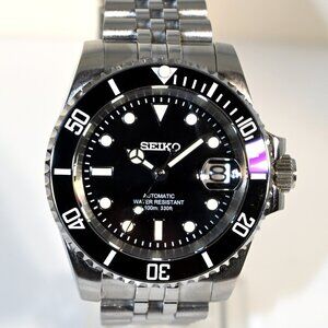 Custom SekoMod “Submariner” style with NH35 Movement 44mm Automatic Diver Watch